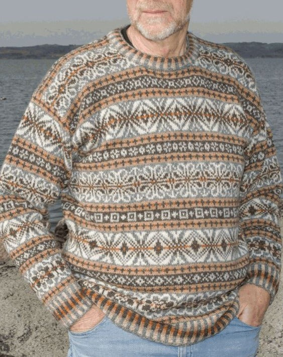 Krakær herre sweater fra Ruth Sørensen, No 20 strikkekit Strikkekit Ruth Sørensen 
