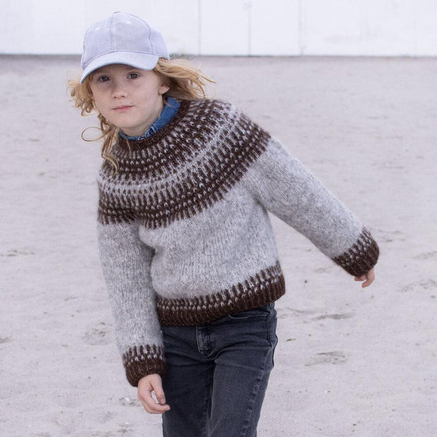 Badger sweater (junior) af Anne Ventzel, No 2 + Silk mohair kit Strikkekit Anne Ventzel 