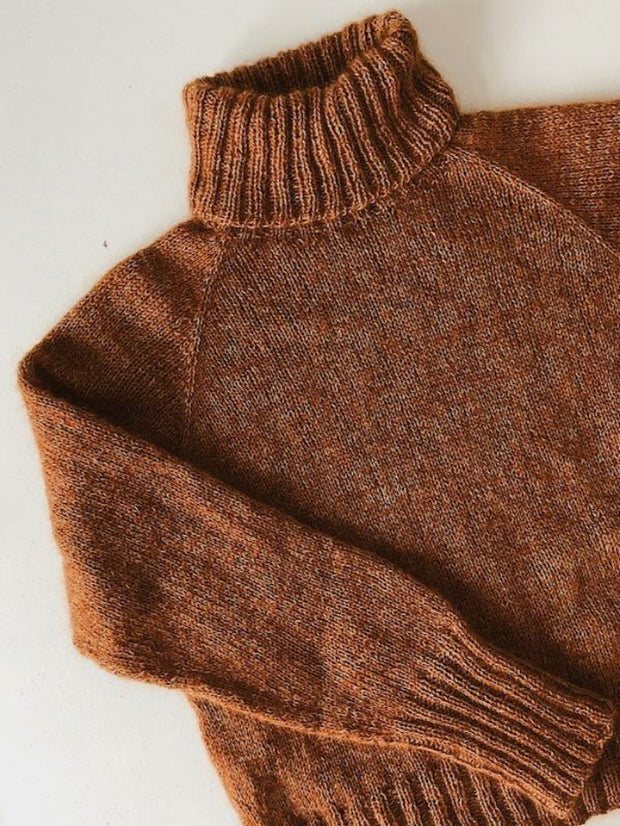 Caramel sweater fra PetiteKnit, No 12 + silk mohair strikkekit