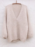 Cardi V-neck sweater af Anne Ventzel, No 2 + Silk mohair kit Strikkekit Anne Ventzel 