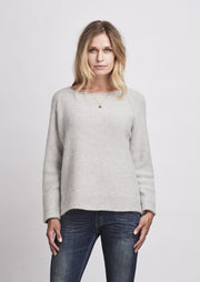 Caroline sweater, strikkeopskrift - Önling strikkeopskrifter & garn