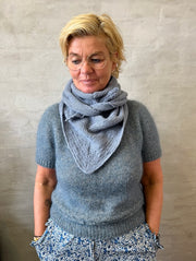 Ellie bandana tørklæde fra Önling, strikkeopskrift Strikkeopskrift Önling - Katrine Hannibal 