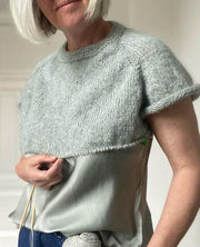 Esmeralda sweater, No 20 + Silk mohair strikkekit Strikkekit Önling - Katrine Hannibal  | 77 Sølvgrå, Tegrøn (3211)