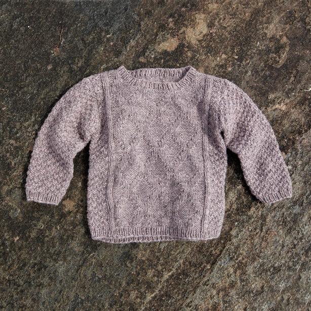 Lisa sweater fra Susie Haumann, No 2 strikkekit eksl. opskrift