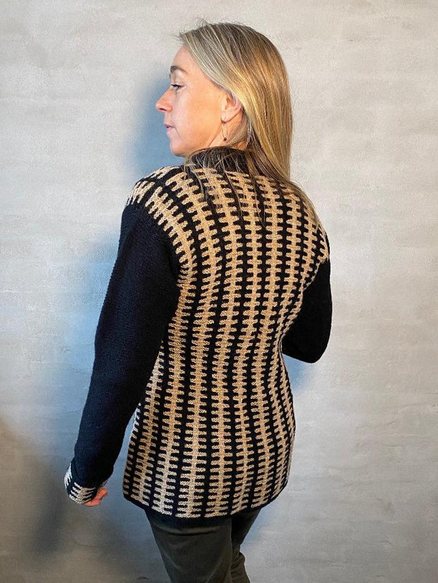 Silhuet jakke af Hanne Falkenberg, strikkekit Strikkekit Hanne Falkenberg 