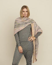 Skagen sjal, strikket i håndfarvet Hedgehog merinould og silk mohair