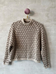Spot sweater af Anne Ventzel, No 1 strikkekit Strikkekit Anne Ventzel 