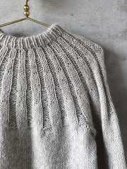 Sunday sweater fra PetiteKnit, No 2 + silk mohair strikkekit