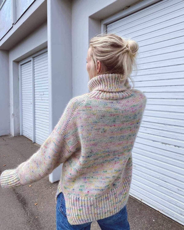 Wednesday Sweater af PetiteKnit, No 1 + Silk mohair kit Strikkekit PetiteKnit 