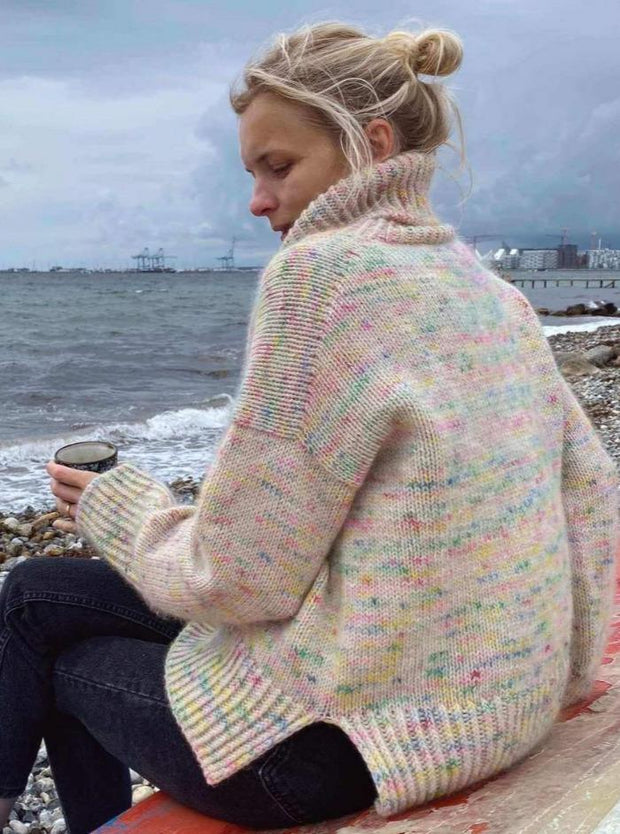 Wednesday Sweater af PetiteKnit, strikkeopskrift Strikkeopskrift PetiteKnit 